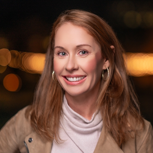 Portrait of Lauren Bottonari Vice President, Market Officer at Regency Centers